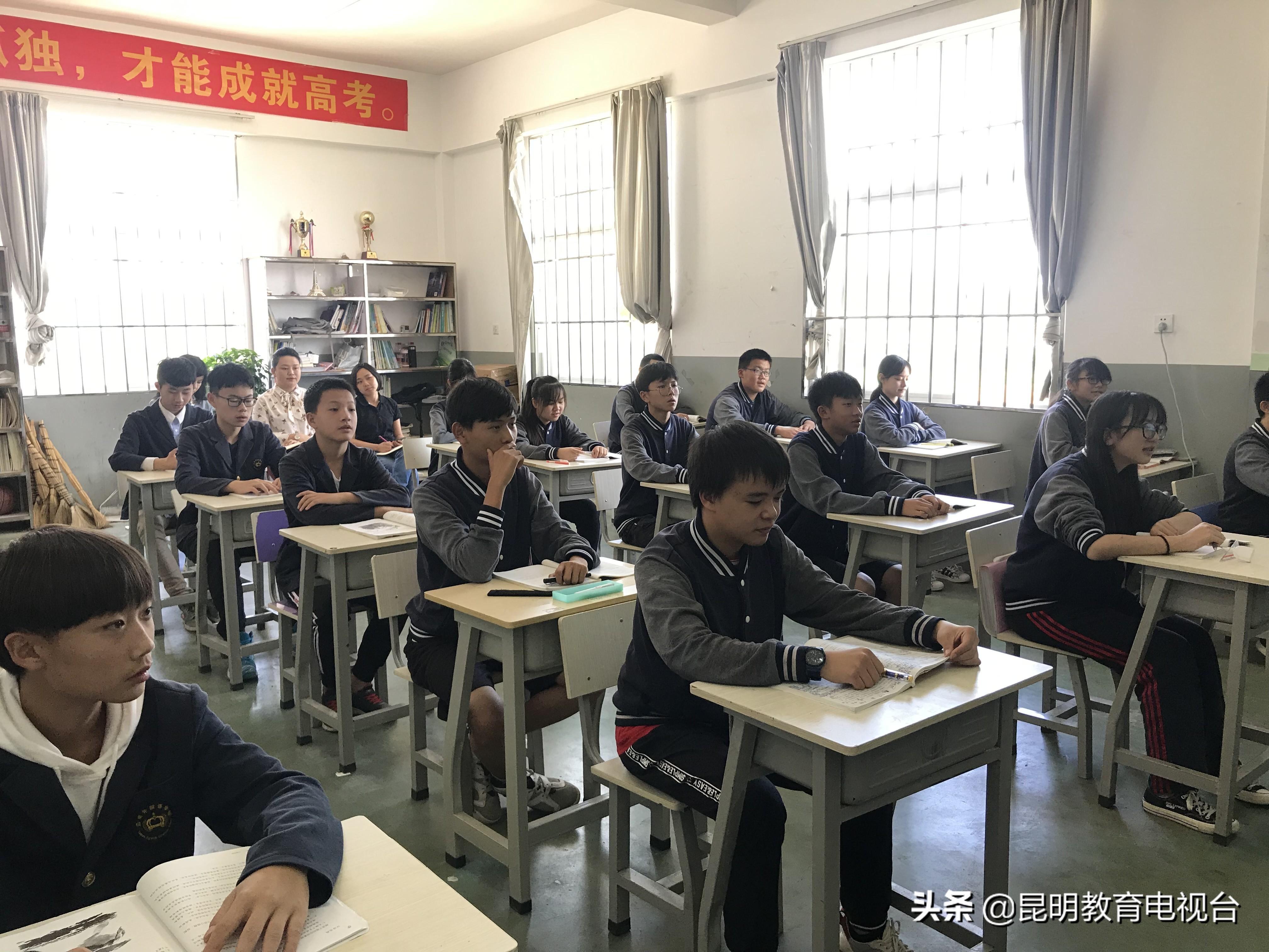 多元文化教育，提高学生跨文化能力的关键路径